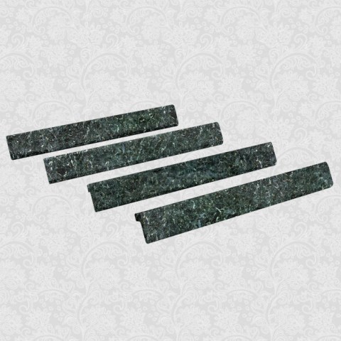 Уголок из серпентинита